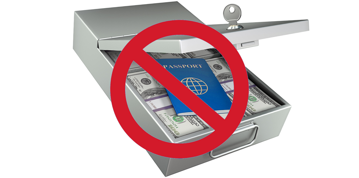 What You Should (and Should Not) Keep in a Safe Deposit Box